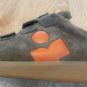 New in box Isabel Marant Beth Khaki Brown Suede Sneakers with Orange sz 38 $490